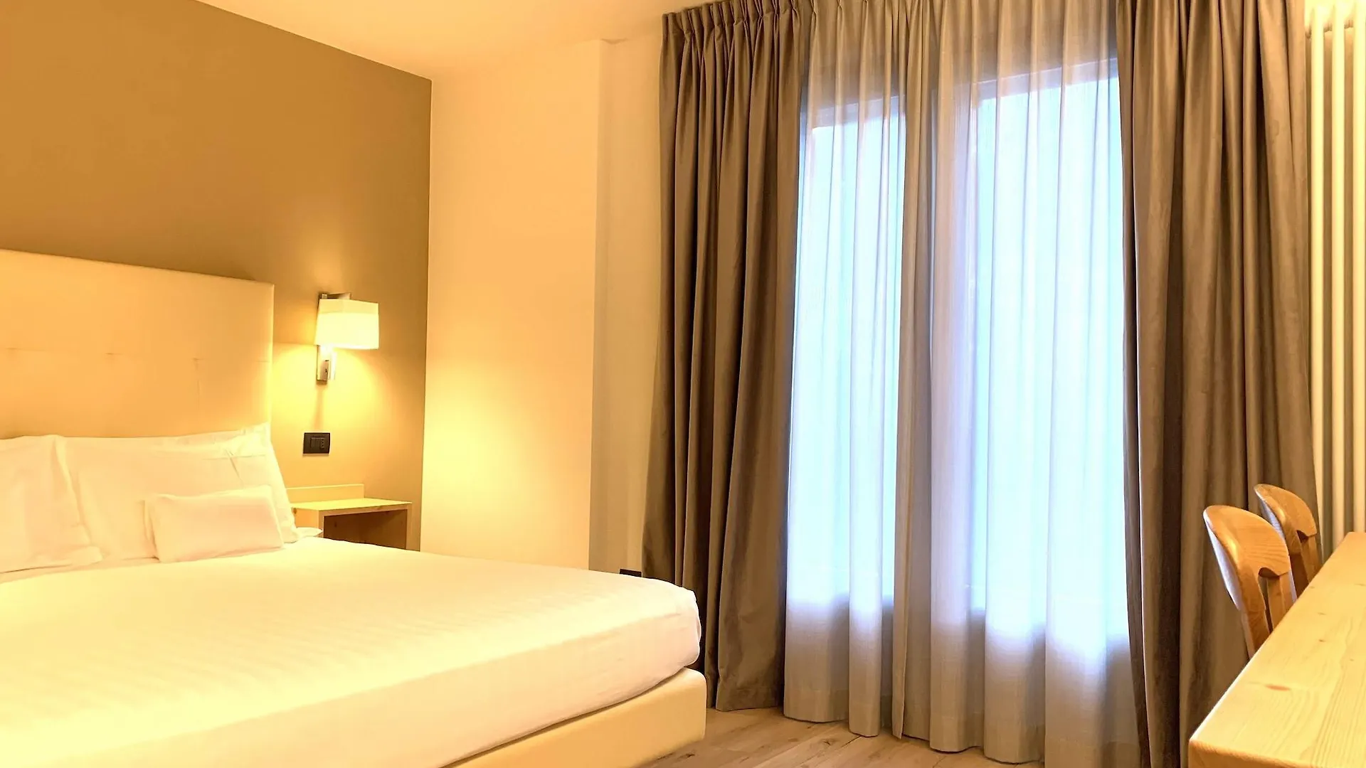 Hotel Cristallo Bormio 4*,