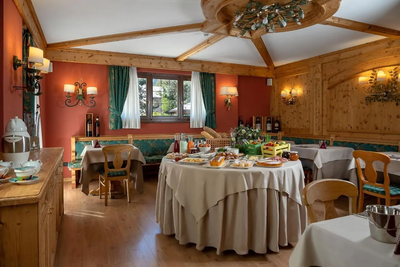 Hotel Cristallo Bormio 4*,  Italie
